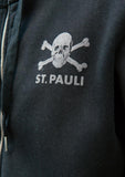 FC-ST.PAULI-KAPUTZENJACKE-TOTENKOPF